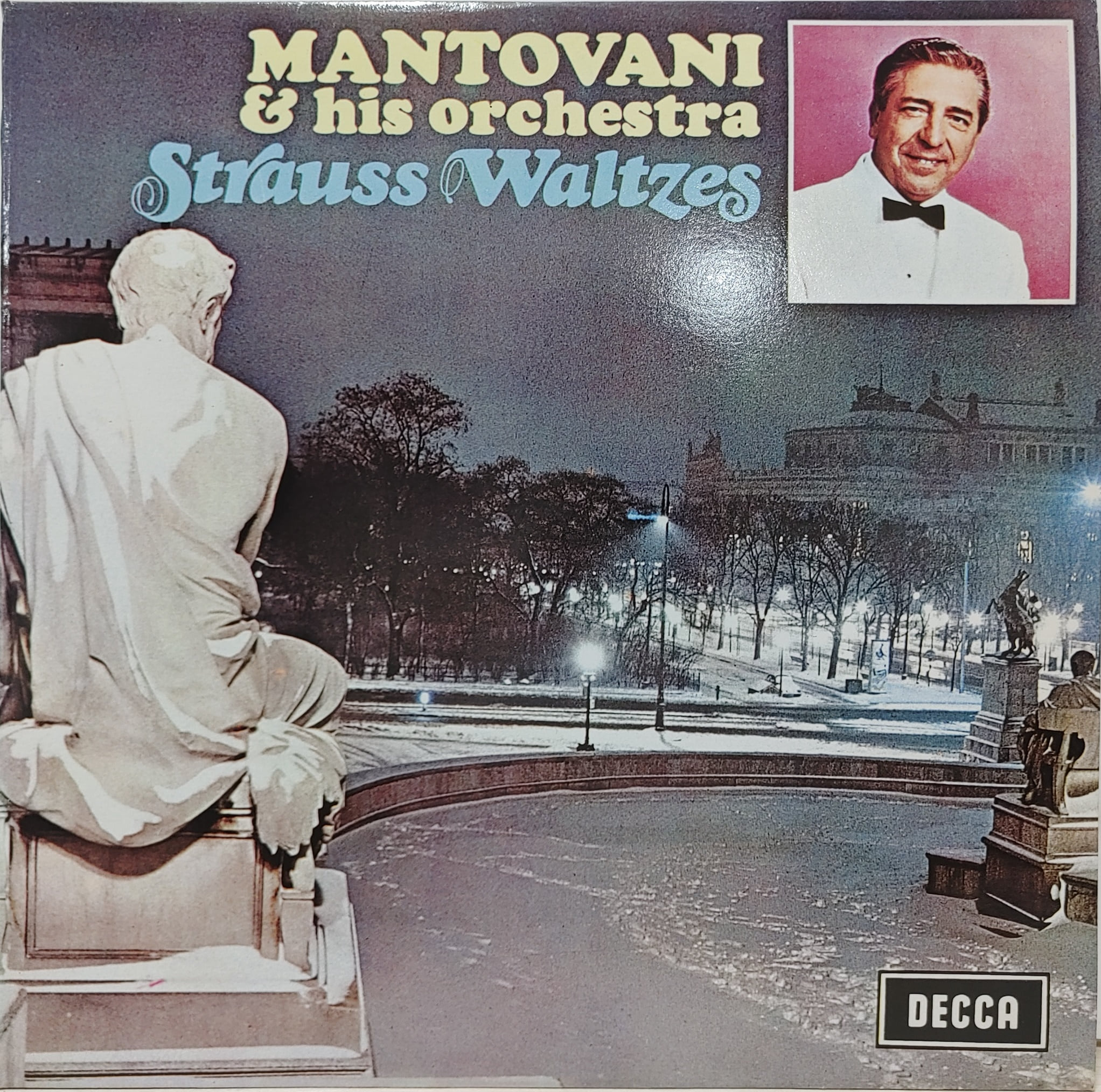 Strauss Waltzes / Mantovani &amp; His Orchestra