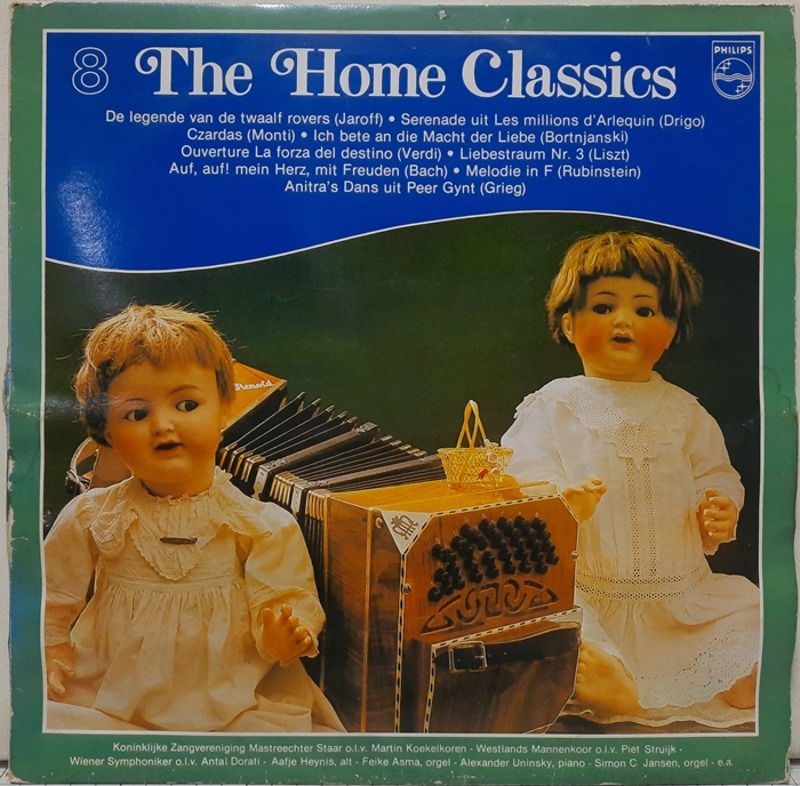 The Home Classics 8 / De legende van de twaalf rovers